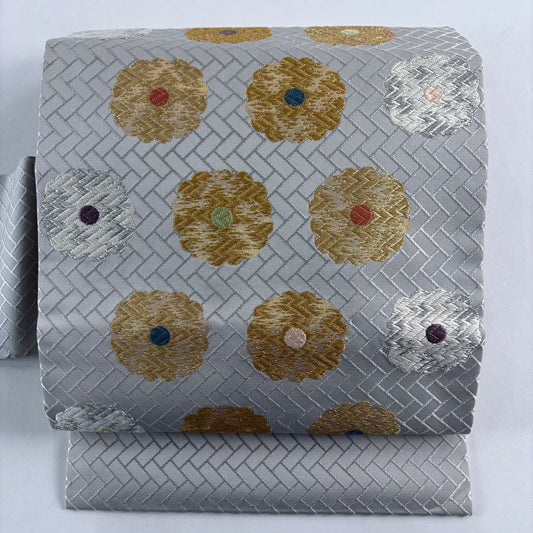 【美品】 名古屋帶 秀品級 花 桧垣 金銀彩 灰色 純蠶絲