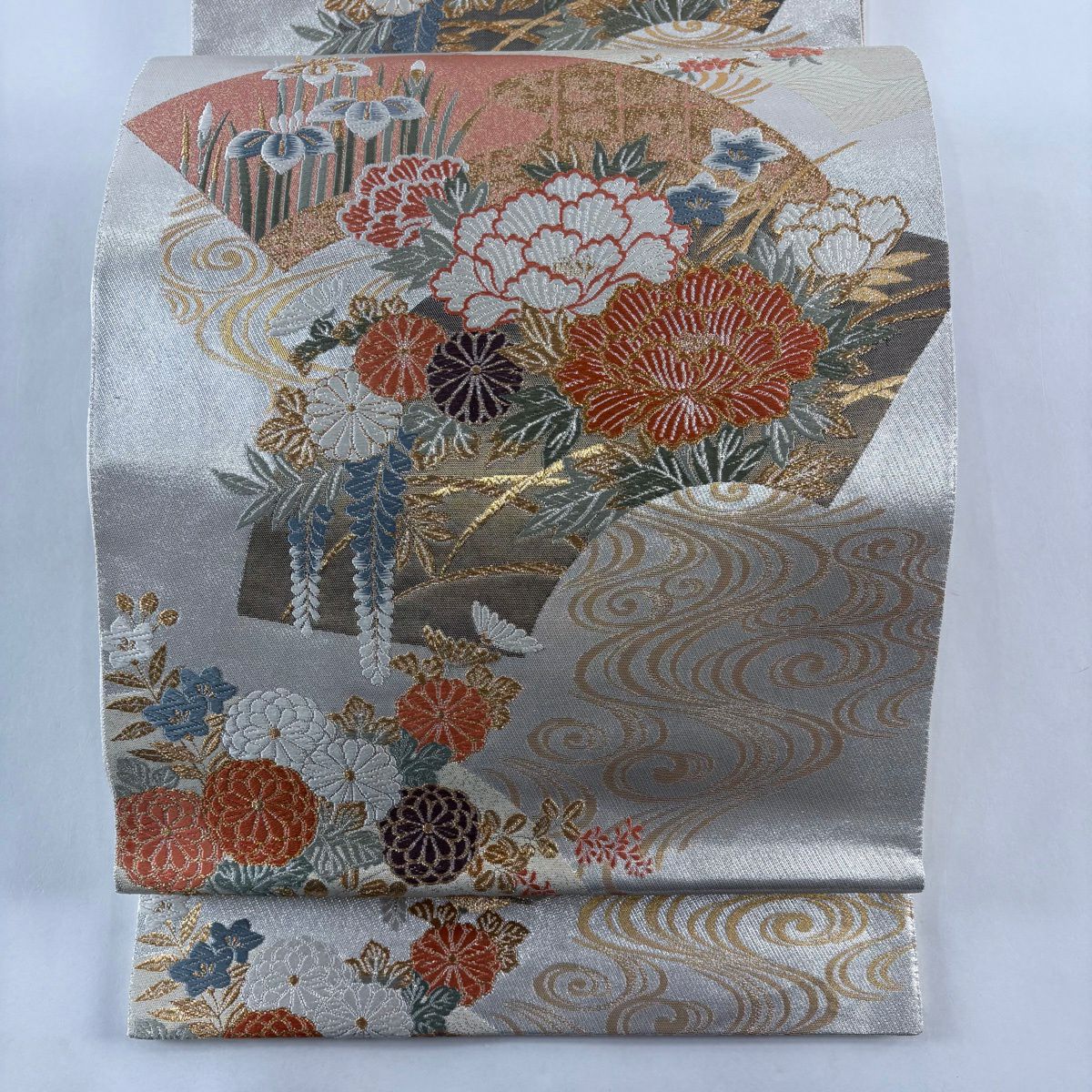 【美品】 袋帶 秀品級 扇子面 草花紋 金銀彩 金金箔 銀 六通 純蠶絲