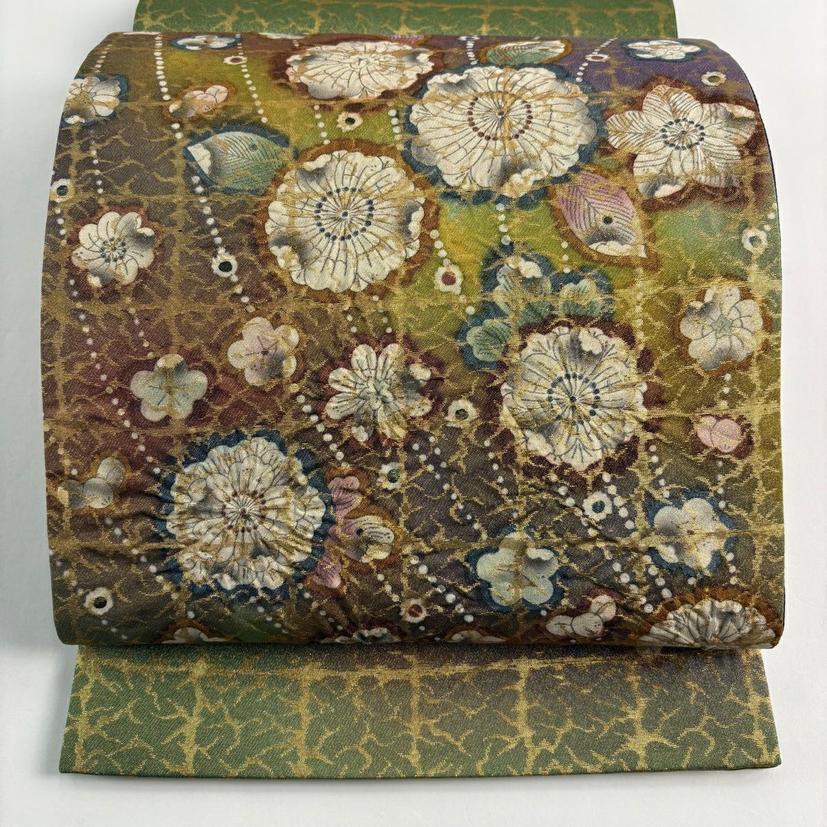 【美品】 袋帶 名品級 附有落款 草花紋 金糸 金金箔 艾草色 大鼓圖案 純蠶絲