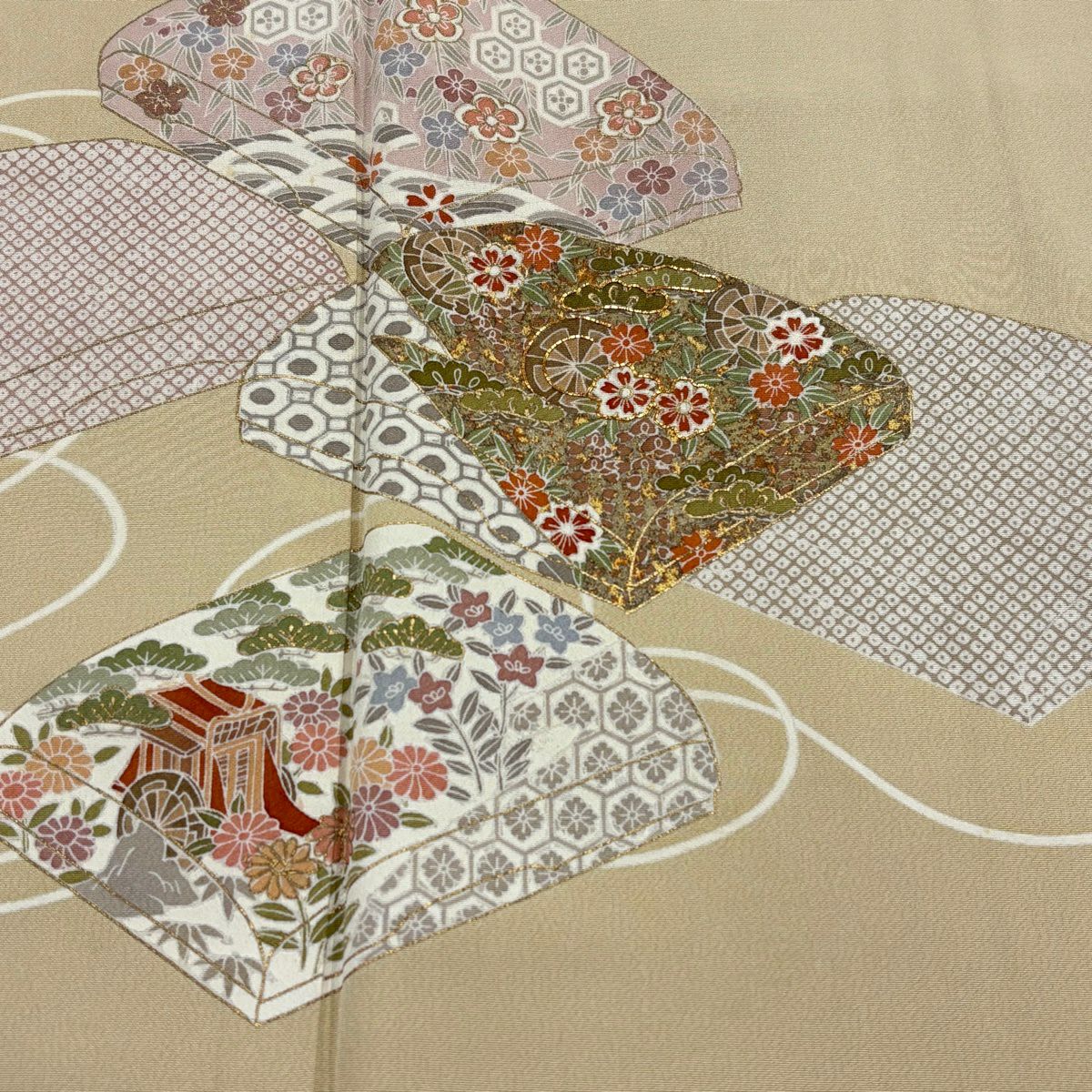 留袖禮服禮服 身長153cm 袖長64cm M 雙層 文箱 草花紋紋 金絲 金銀彩 米色 純蠶絲 秀品級 一つ紋