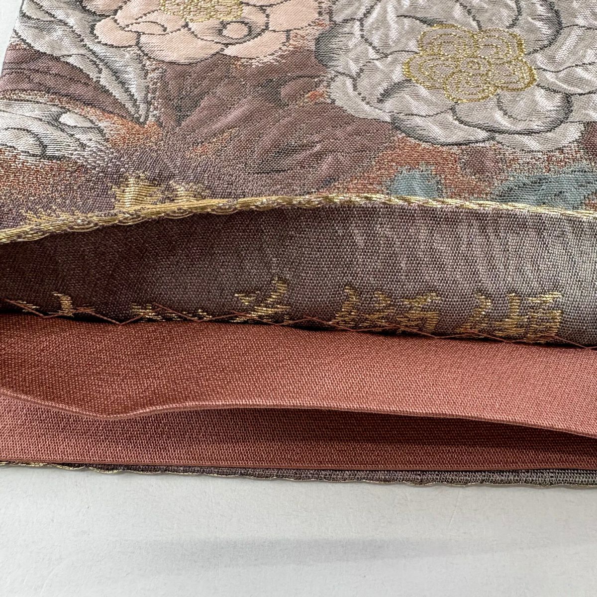 【美品】 袋帶 秀品級 辻花染圖案 松樹皮菱 金絲 金金箔 茶 六通 純蠶絲