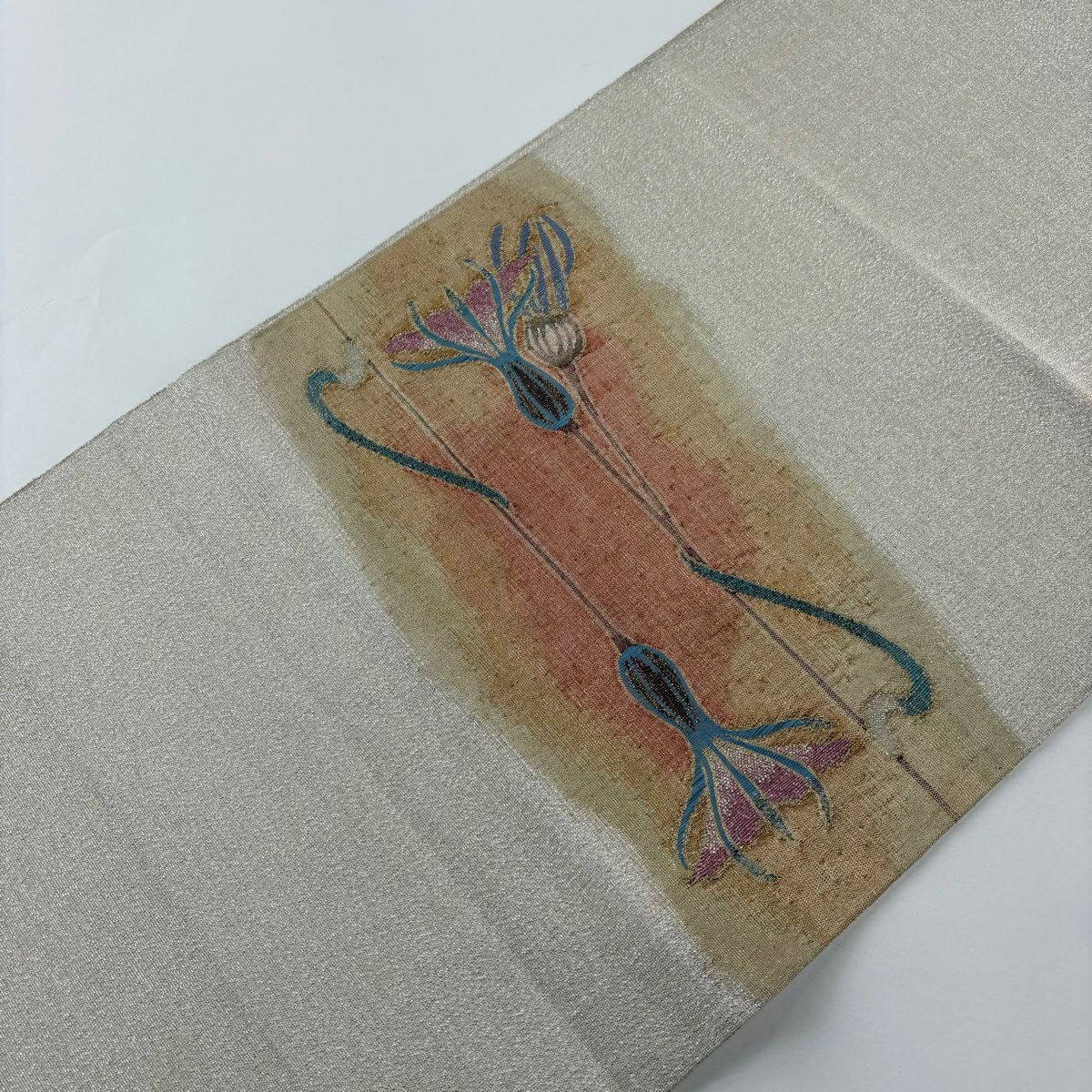 【美品】 袋帶 秀品級 草花紋 幾何圖案 金通 金金箔 米色 大鼓圖案 純蠶絲