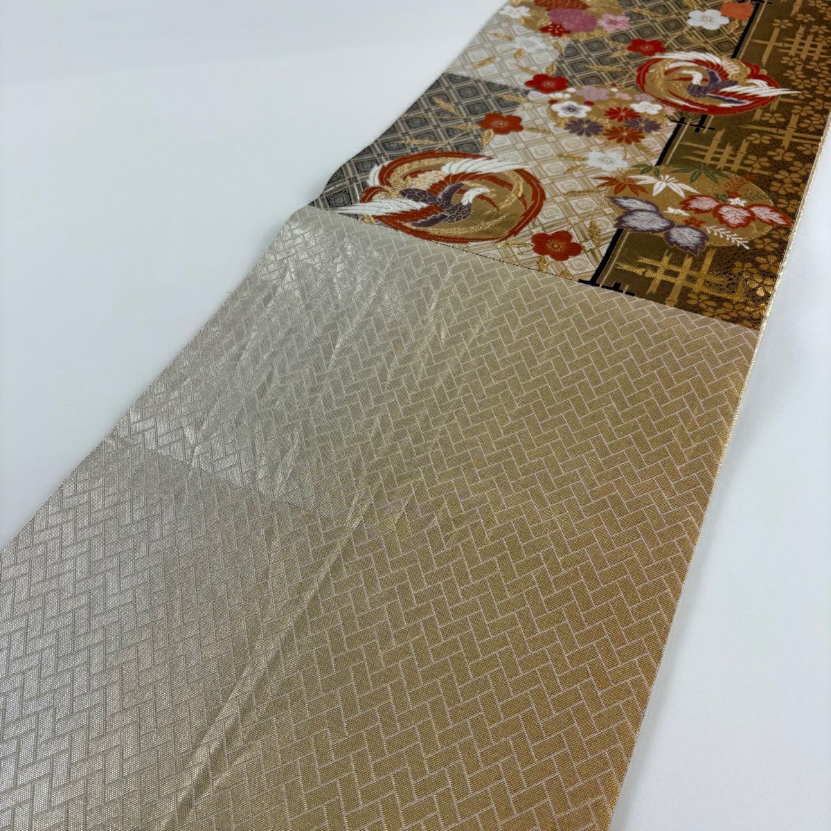 【美品】 袋帶 秀品級 鳥丸紋 梅花 金絲 金金箔 奶油 六通 純蠶絲