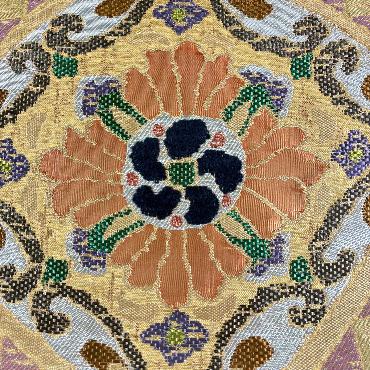 【美品】 袋帶 秀品級 落款 花 幾何圖案 金金箔 金色 六通 純蠶絲