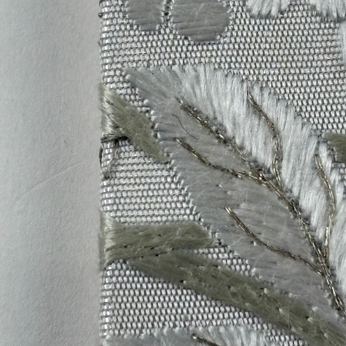 袋帶 逸品級 菊花 花 蘆葦 刺繡 金線 灰白 六通 純蠶絲