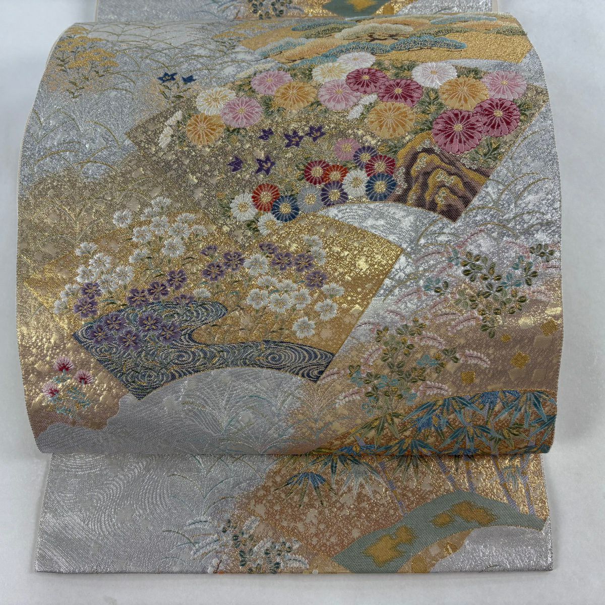 【美品】 袋帶 秀品級 吉祥四季紋 金金箔 銀 六通 純蠶絲