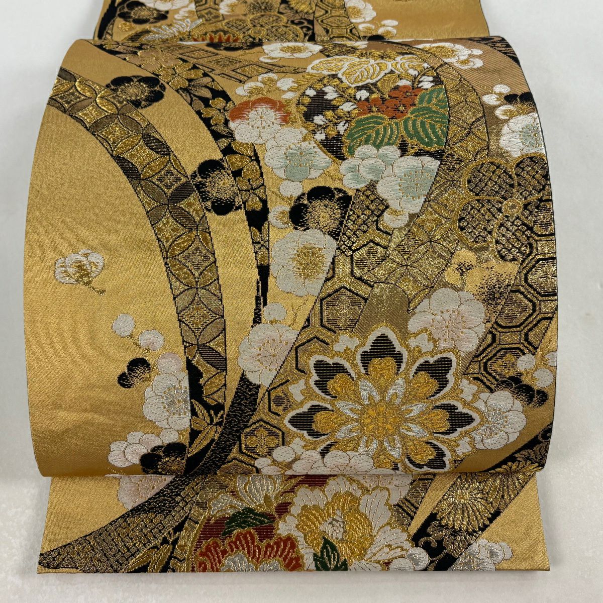 【美品】 袋帶 秀品級 草花紋 熨斗紋 金金箔 金銀彩 金 六通 純蠶絲