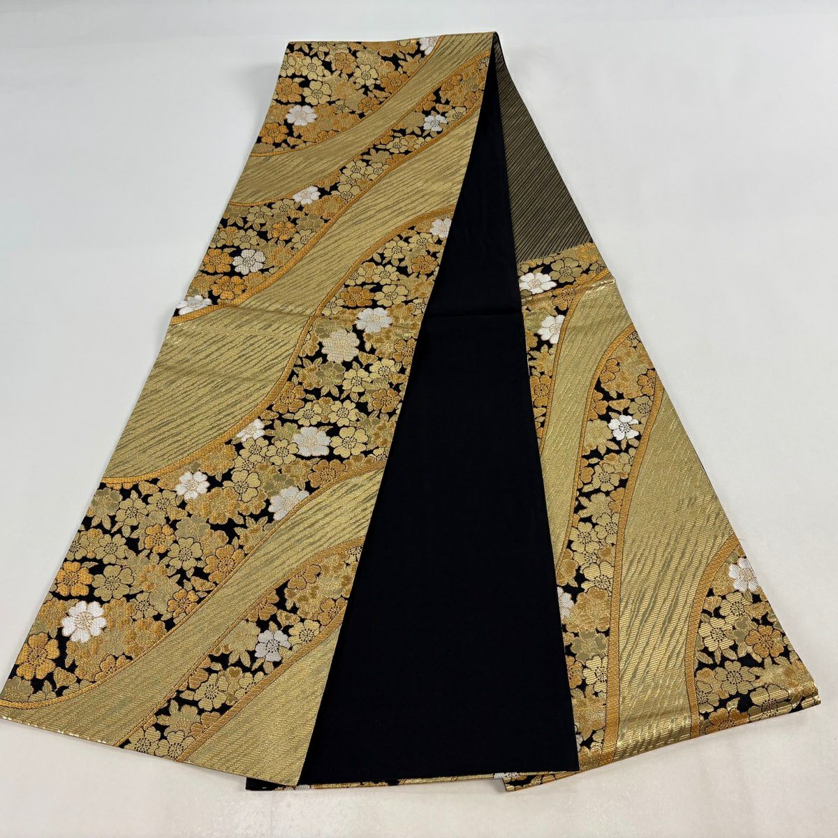 【美品】 袋帶 優品級 櫻花 幾何學 金絲 金金箔 金 六通 純蠶絲