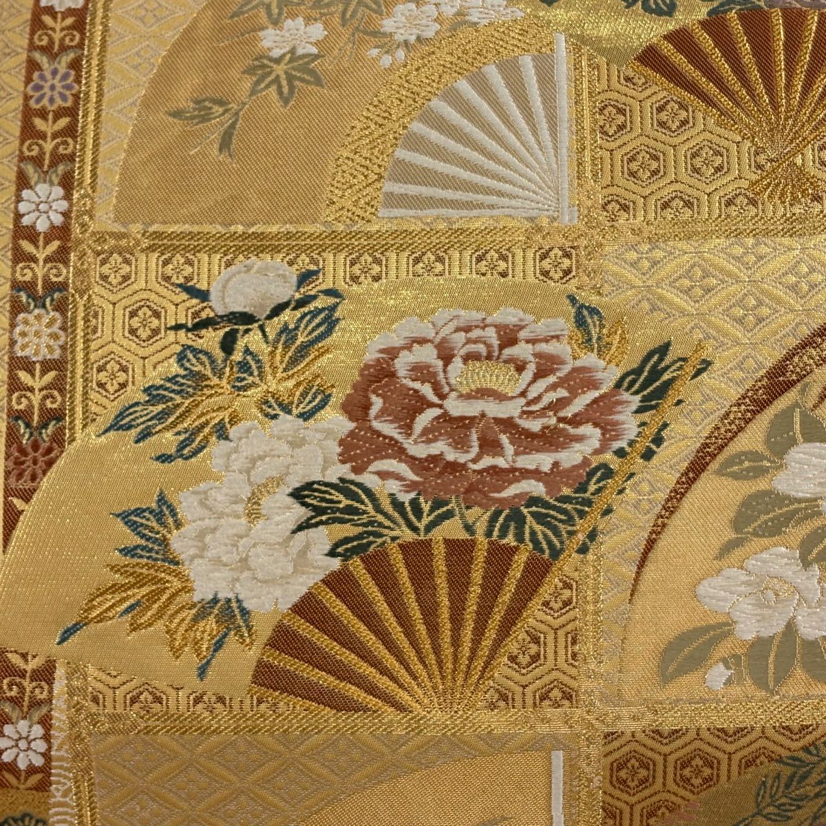 【美品】 袋帶 秀品級 扇子 草花紋 金金箔 金絲 金色 六通 純蠶絲