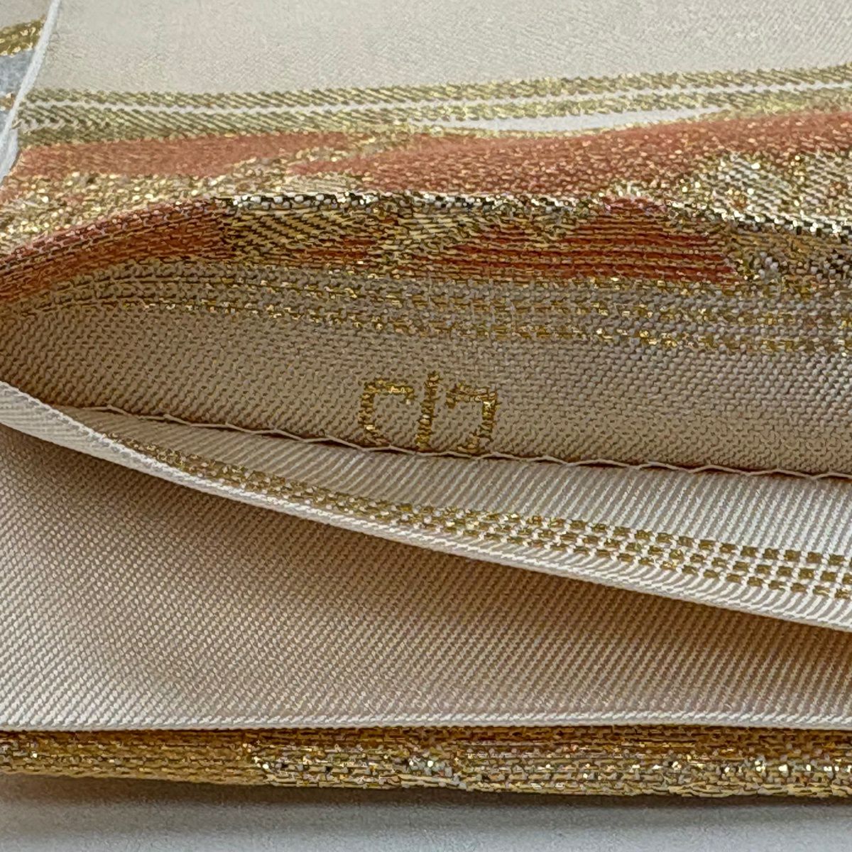 【美品】 袋帶 秀品級 川島織物 有落款 菊花 牡丹 金絲 金金箔 米色 六通 純蠶絲