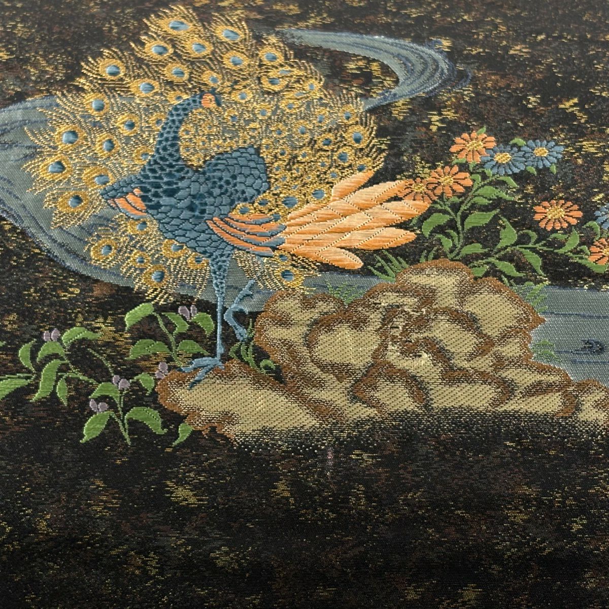 【美品】 袋帶 秀品級 孔雀 牡丹 金糸 金金箔 黑 六通 純蠶絲
