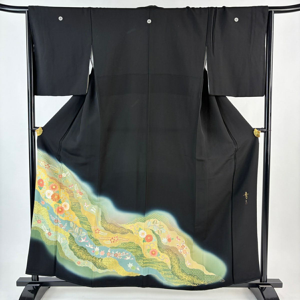 黑留袖禮服 身長158cm 袖長65cm M 雙層 松樹井青青 落款 菊花 花 鳥 金銀彩 金絲 黑 純蠶絲 名品級