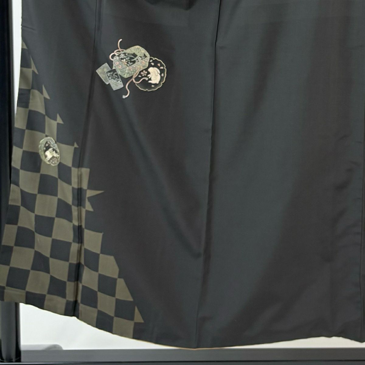 付下 身長153cm 袖長63cm S 雙層 紬織織 地 落款あり 文箱 兔子 刺繡 焦茶 純蠶絲 名品級