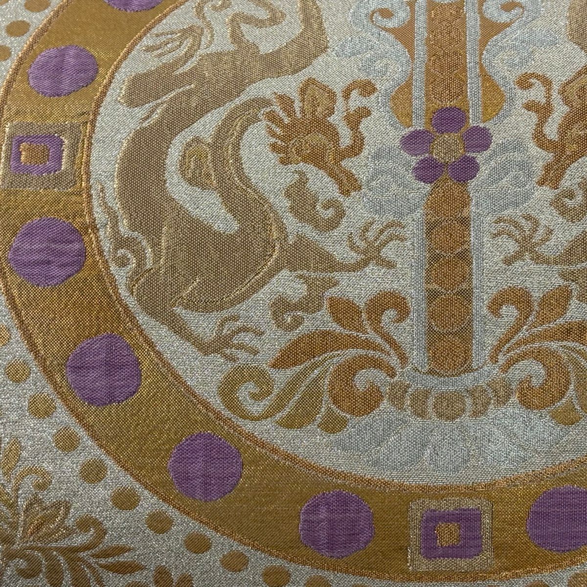 【美品】 袋帶 逸品級 帝王紫 落款あり 雙龍唐草紋圓文 金銀線 金金箔 金色 六通 純蠶絲