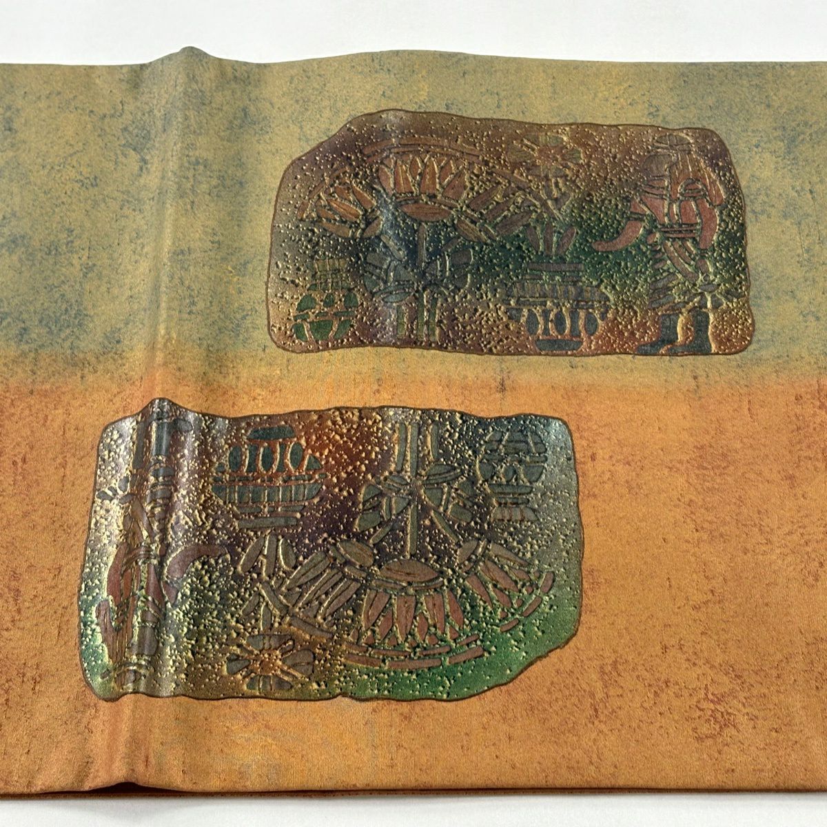 【美品】 袋帶 逸品級 落款 牛首紬織 科普特圖案 金銀彩 茶綠 お太鼓圖案 純蠶絲