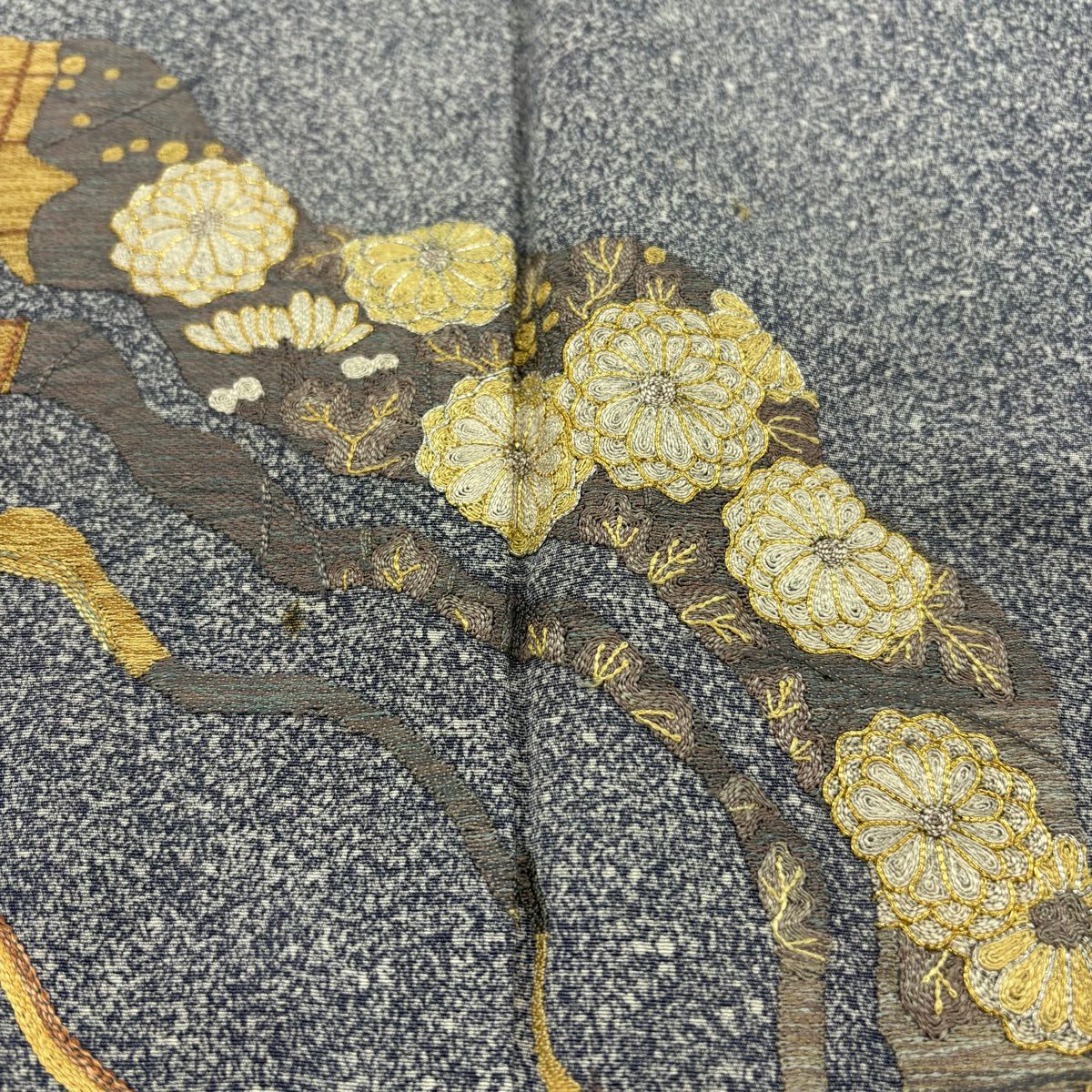 付下 身長163cm 袖長65cm M 雙層 菊花 梅花 金銀彩 刺繡 青灰 純蠶絲 秀品級 一つ紋