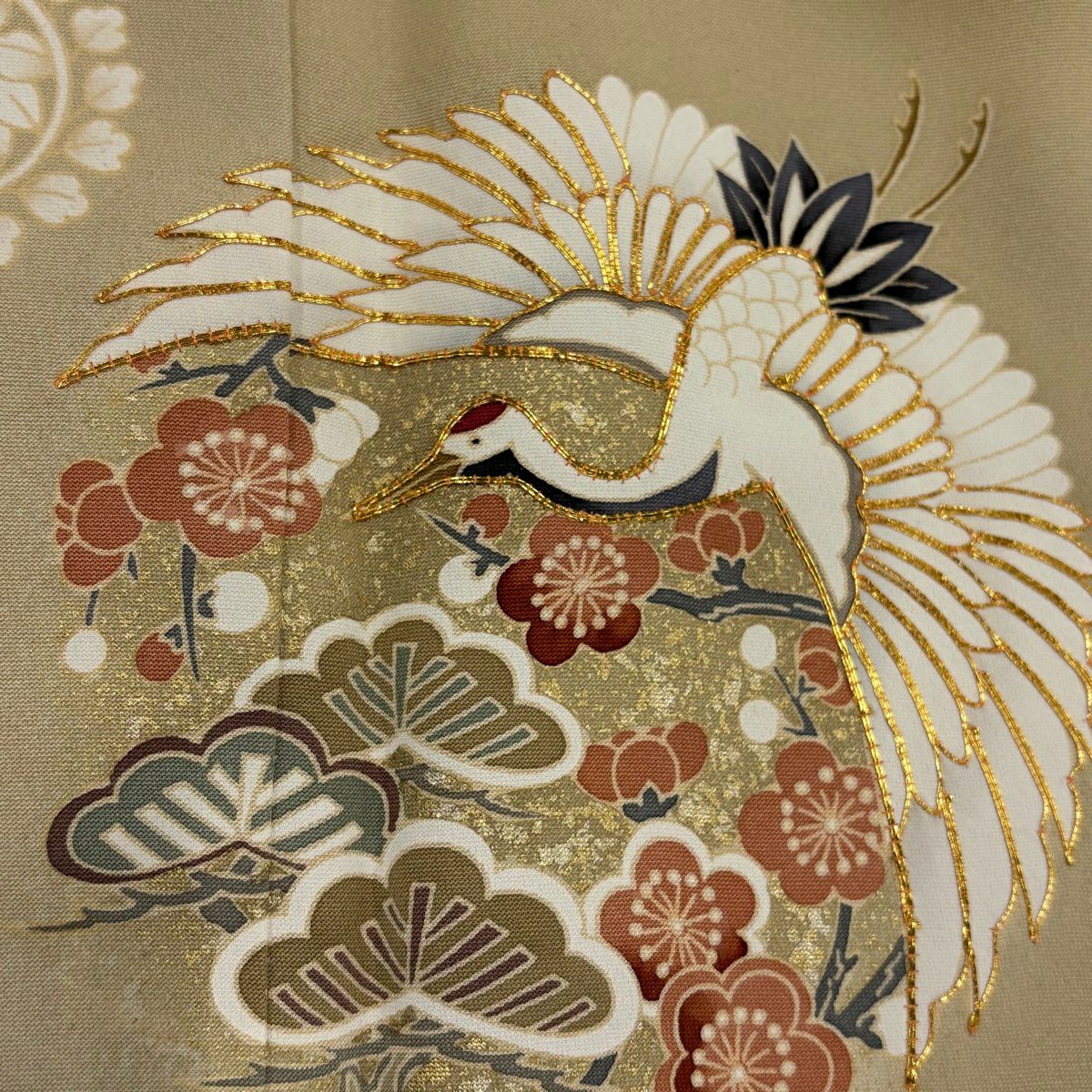 色留袖禮服 身長161.5cm 袖長66.5cm M 雙層 仙鶴 松樹梅花 金絲 金銀彩 米色 純蠶絲 優品級 三個紋