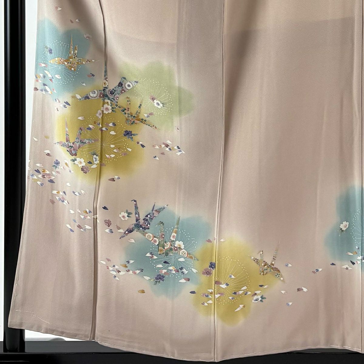 【美品】訪問服 身長157.5cm 袖長64cm M 雙層 落款あり 梅花 折仙鶴 漸層 粉米色 純蠶絲 優品級