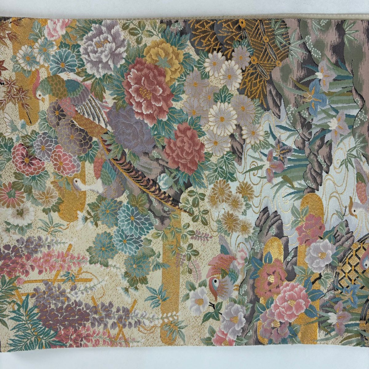 【美品】 袋帶 名品級 證書附帶 草花紋紋 鳥 金金箔 金色 六通 純蠶絲