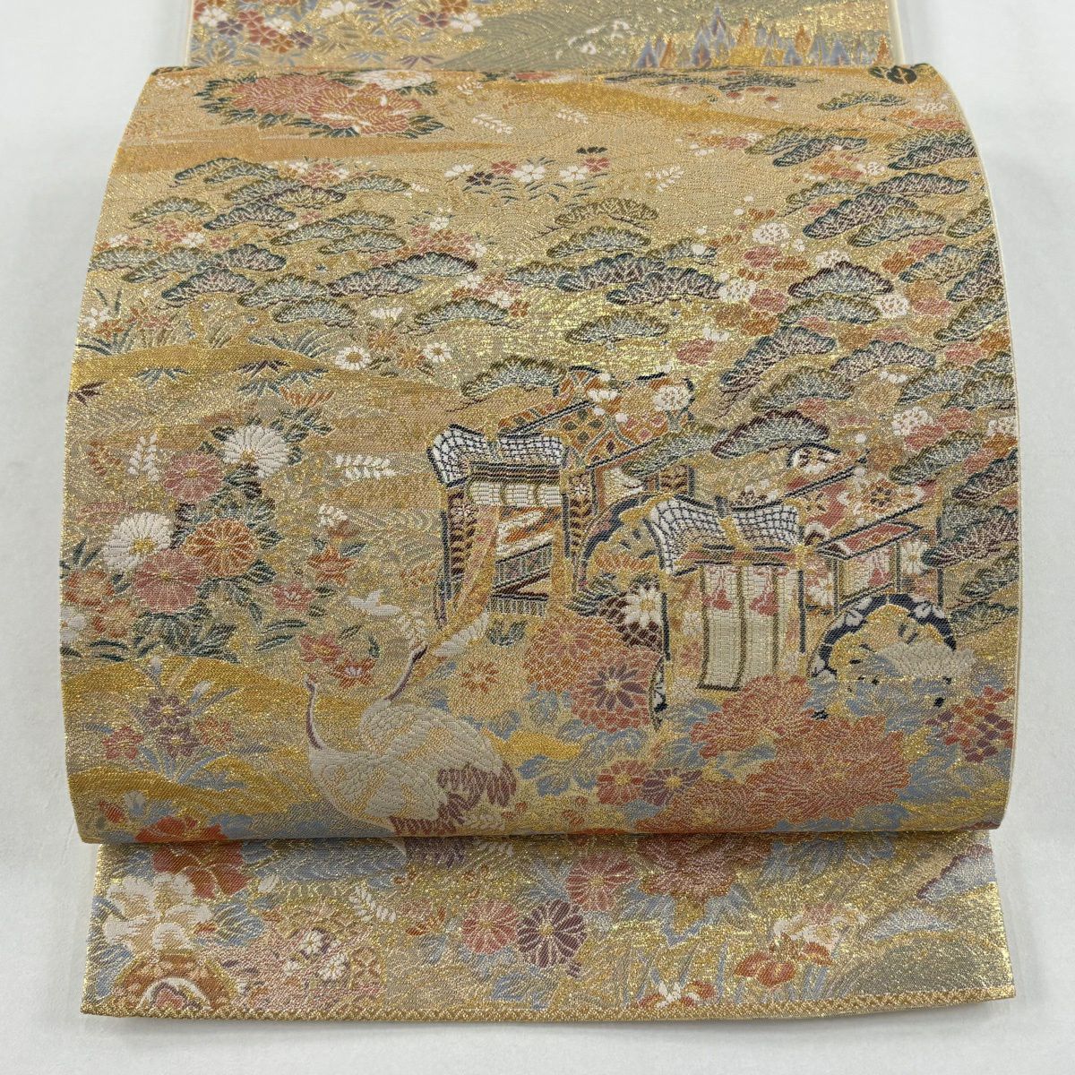 【美品】 袋帶 秀品級 御所車 松樹 金金箔 金色 六通 純蠶絲