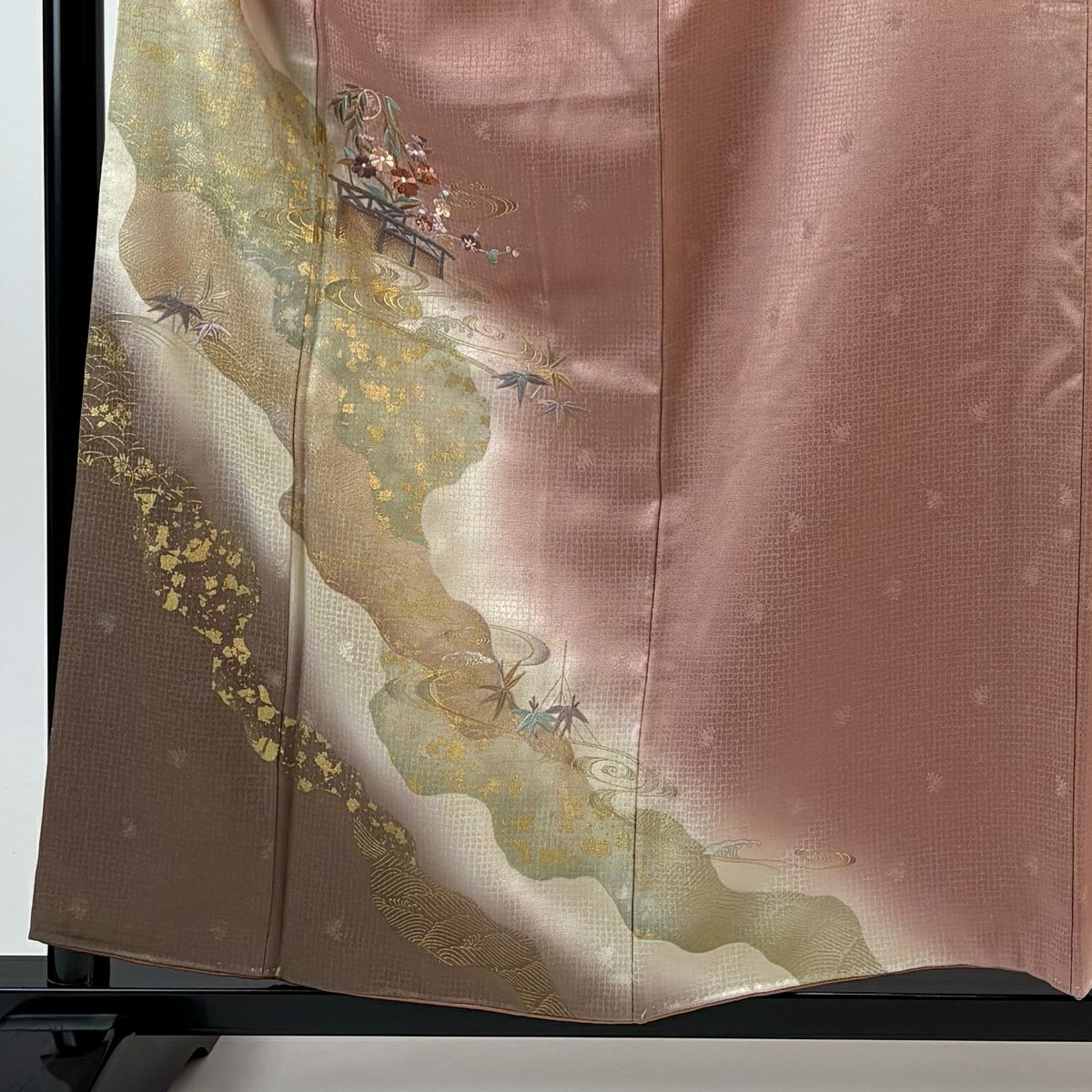 訪問服 身長158cm 袖長62.5cm S 雙層 草花紋紋 流水刺繡 金銀彩 粉米色 純蠶絲 優品級