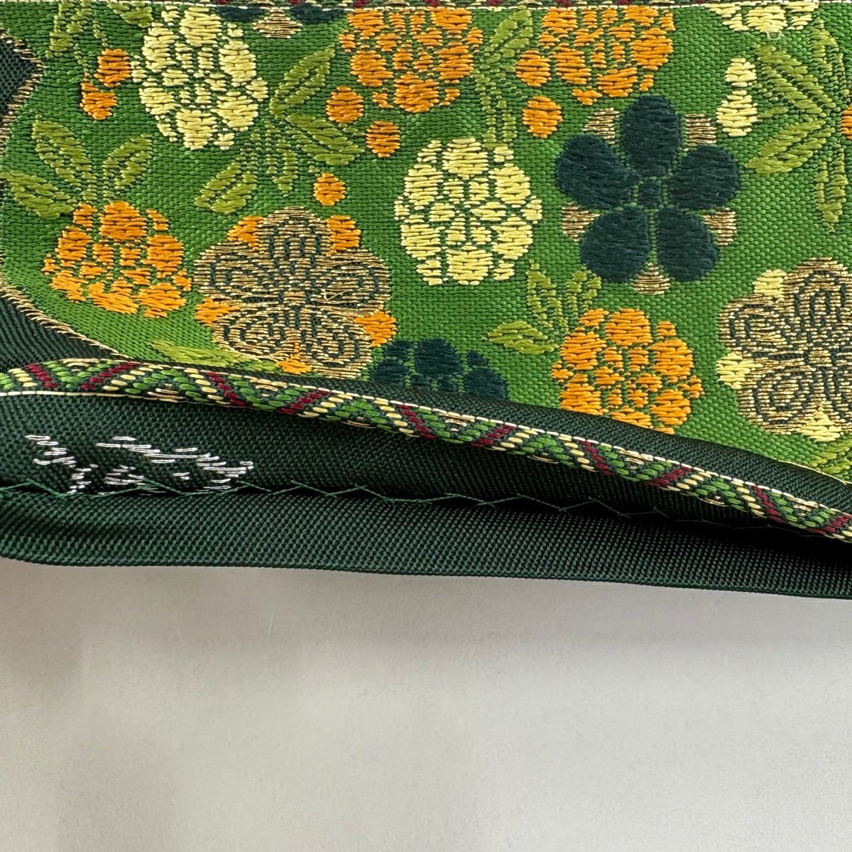 【美品】 袋帶 秀品級 菊花花唐草紋 金絲 金金箔 深綠 六通 純蠶絲
