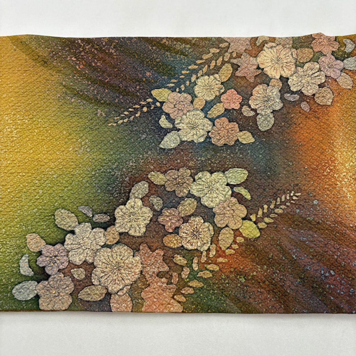 【美品】 袋帶 秀品級 辻花染葉紋 金通し 漸層 茜 深藍圖案 純蠶絲