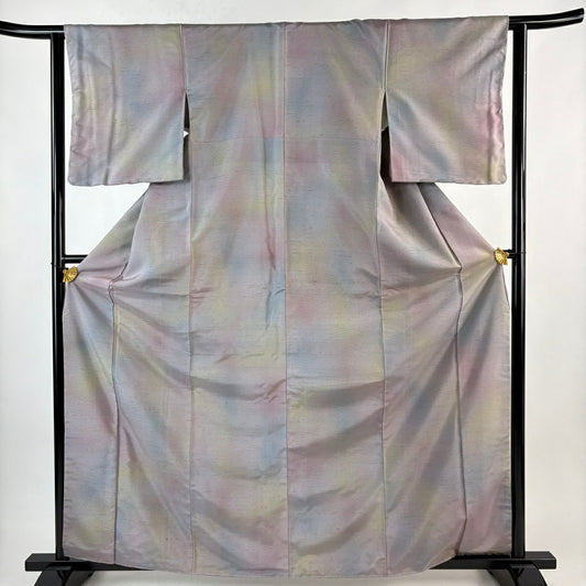 【美品】 小紋 身長163cm 袖長62.5cm S 雙層 牛首紬織織地 落款あり 漸變圖案 灰紫 純蠶絲 逸品級