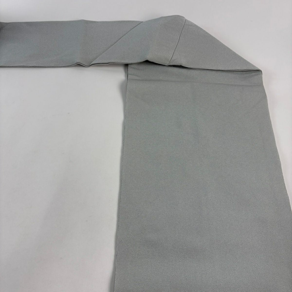【美品】 名古屋帶 秀品級 菊花 金彩裝飾 縮緬 灰綠 純蠶絲