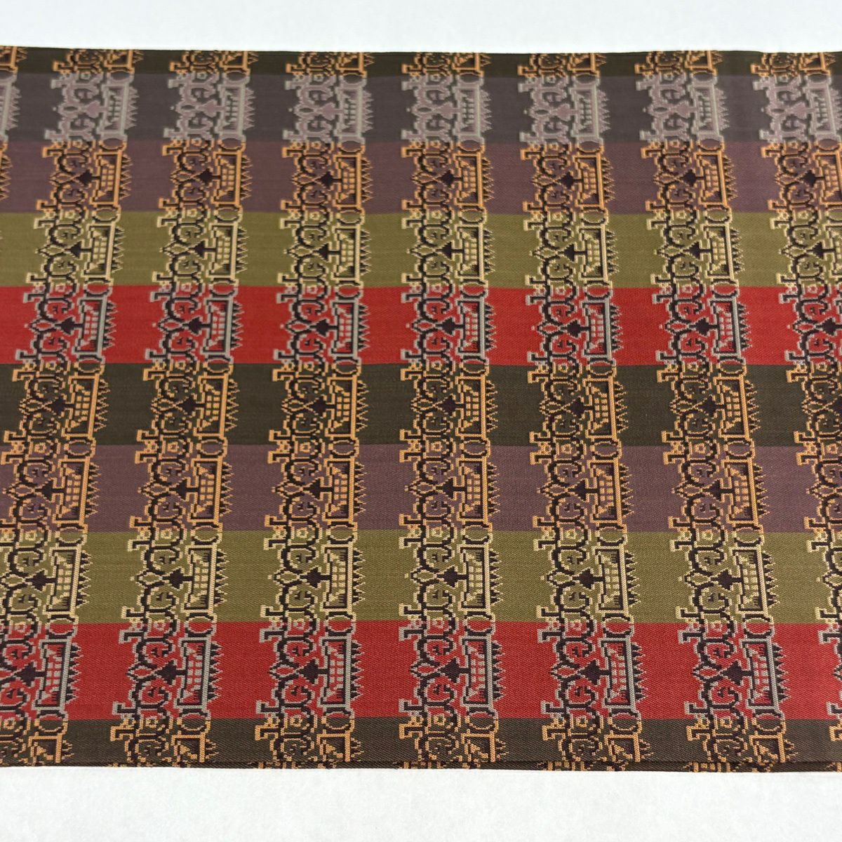 【美品】 開口名古屋帶 逸品級 龍村美術織物 比翼仕立 雙獅噛文長斑錦 灰紫 純蠶絲
