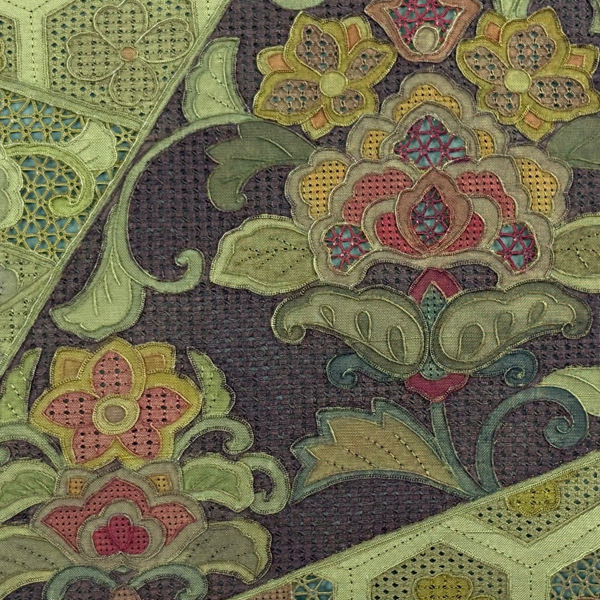 袋帶 逸品級 證書附帶 牛首紬織織 花唐草紋 龜甲 刺繡 鶯色 大鼓圖案 純蠶絲