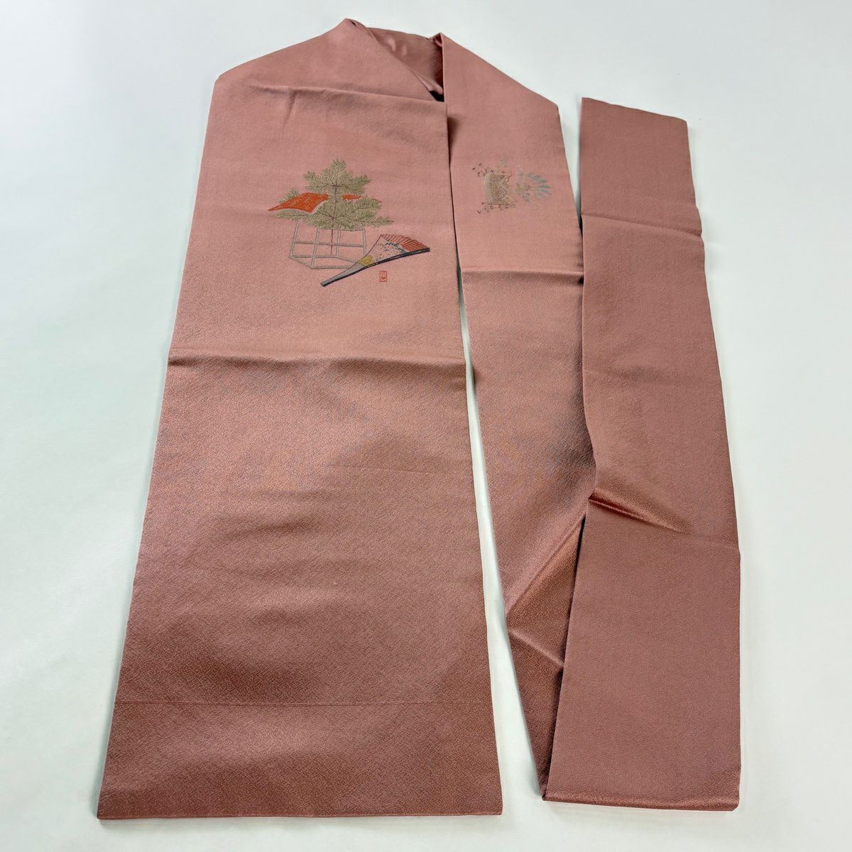 【美品】 名古屋帶 優品級 扇子子 松樹樹 銀線 金金箔 小豆色 純蠶絲