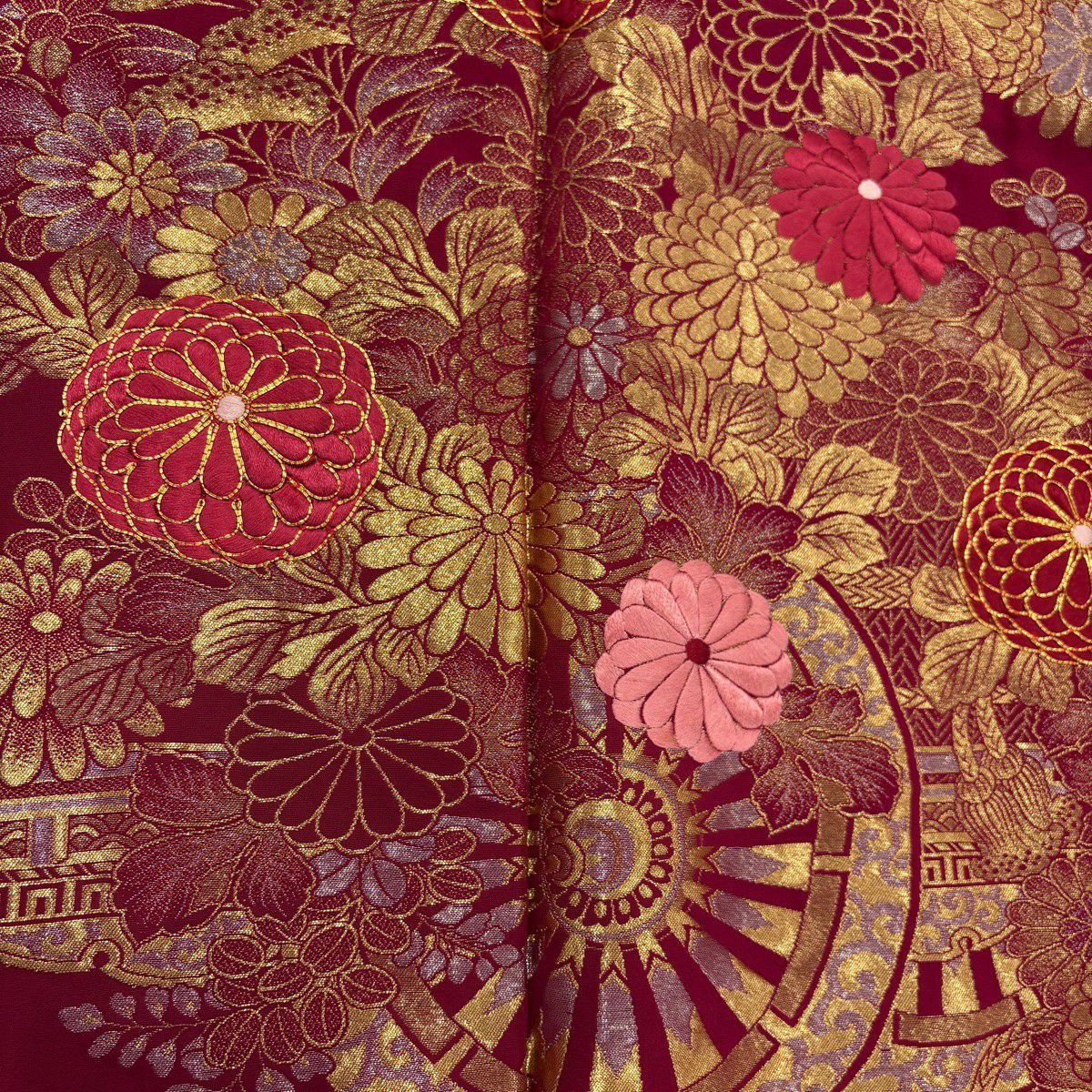 振袖禮服 身長155cm 袖長67cm M 雙層 花車 菊花 金銀彩 刺繡 紅紫 純蠶絲 秀品級