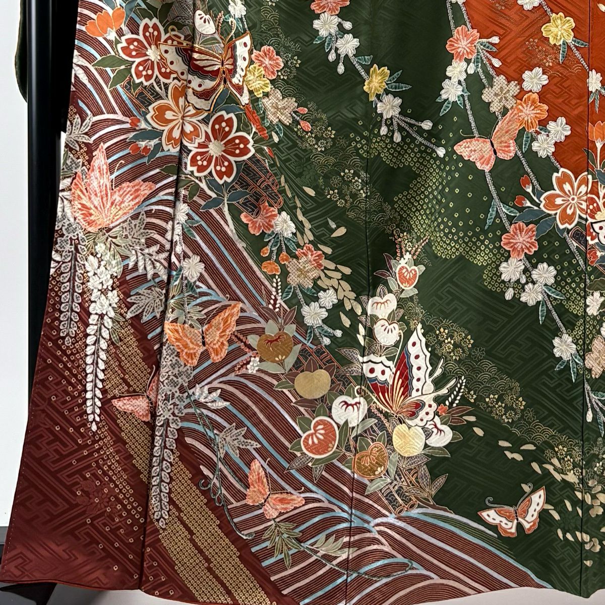 振袖禮服 身長163cm 袖長68.5cm L 雙層 蝶 櫻花 金絲 金銀彩 深綠 純蠶絲 秀品級