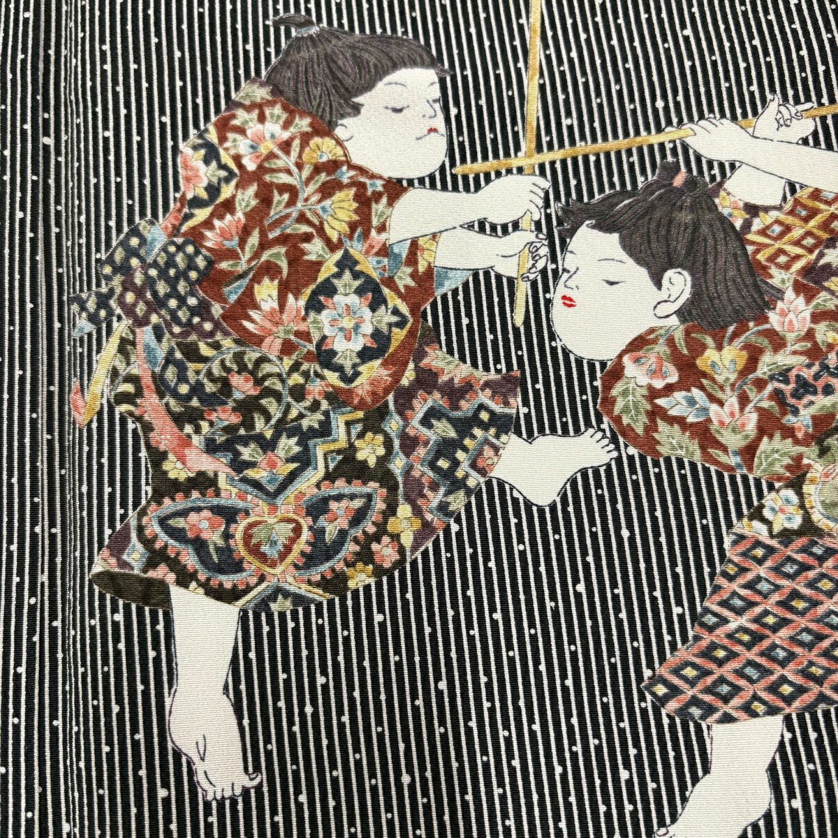 【美品】 付下 身長161.5cm 袖長67cm M 雙層 二代目 更甚 やまと 落款あり 童 縦縞 黑灰 純蠶絲 名品級
