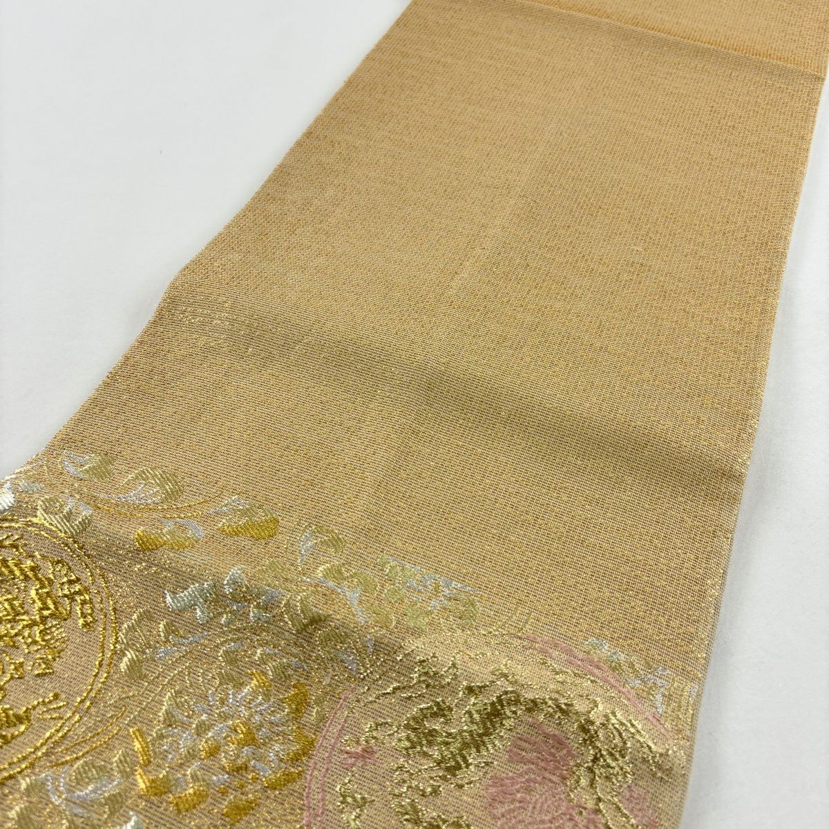 【美品】 袋帶 秀品級 花唐草紋 圓文 唐織 金銀線 金 六通 純蠶絲