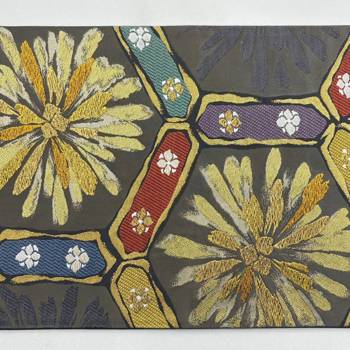【美品】 袋帶 秀品級 關西仕立 若松樹 龜甲 金絲 金金箔 灰茶 六通 純蠶絲