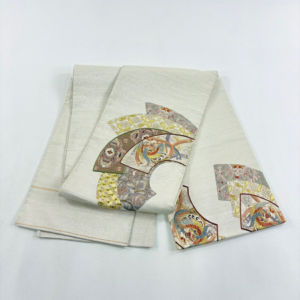 【美品】 袋帶 秀品級 關西仕立 雛鳳凰 華紋 刺繡 金金箔 奶油色 大鼓圖案 純蠶絲