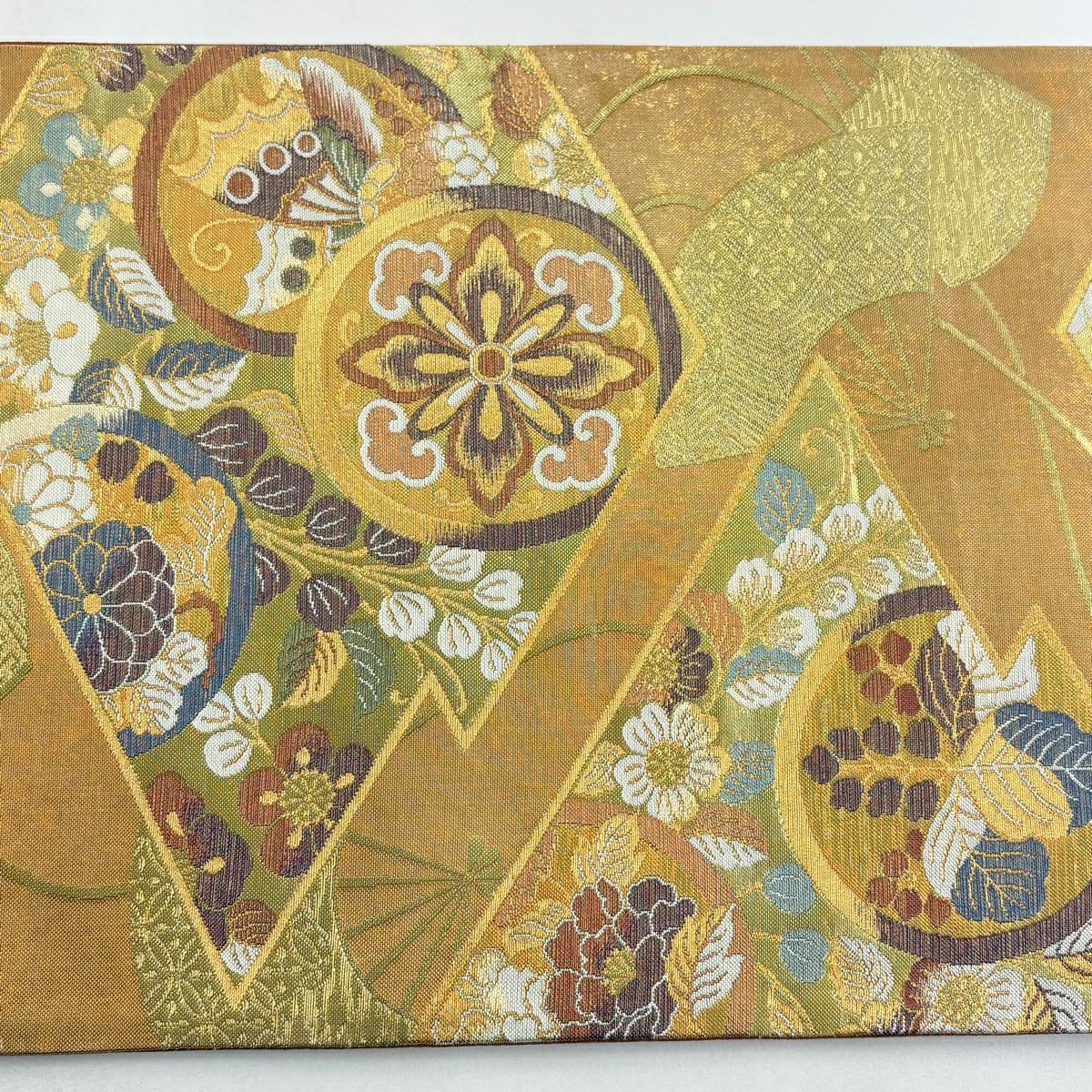 【美品】 袋帶 秀品級 寶永錦 鎌倉文 草花紋紋 金金箔 金線 淺橙色 六通 純蠶絲