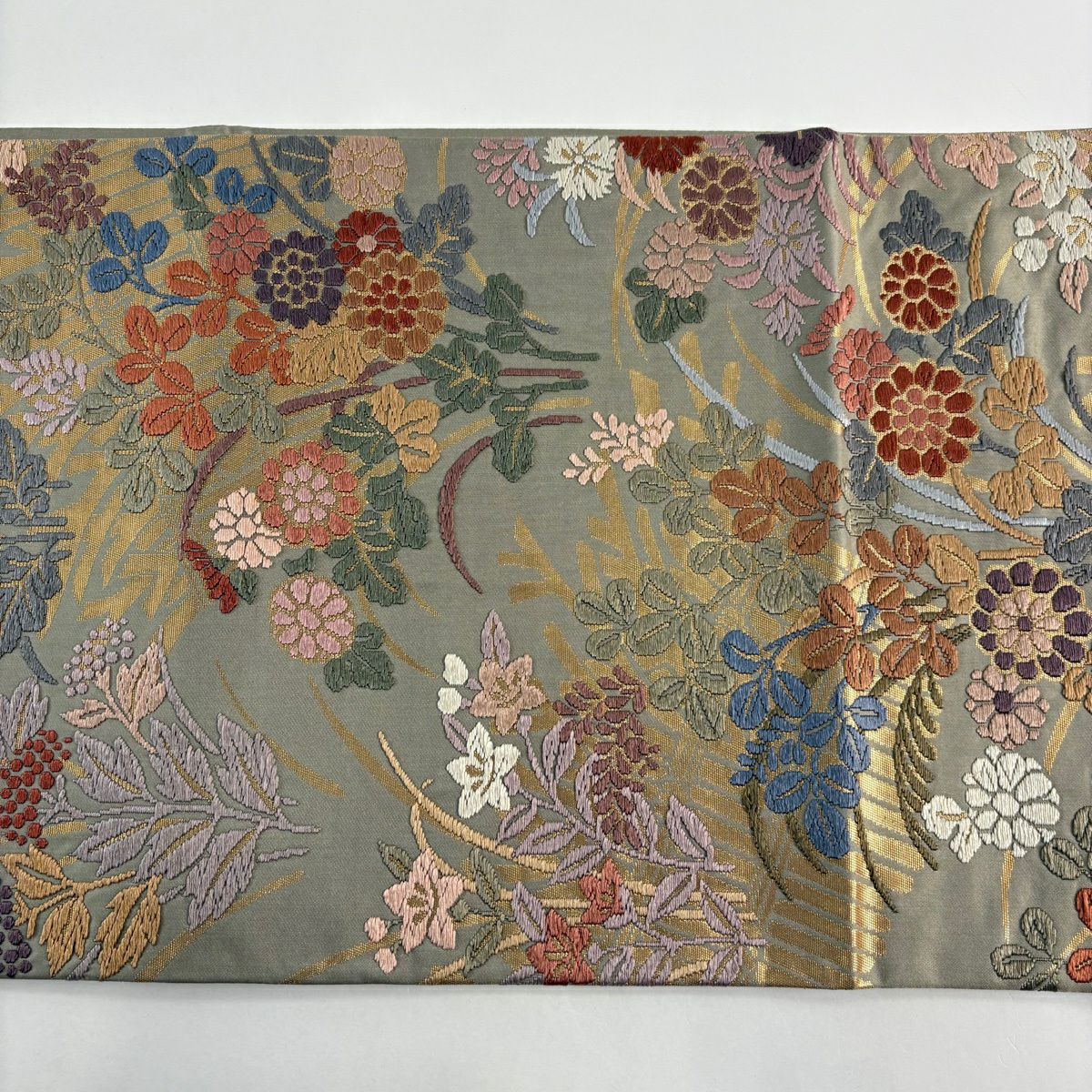 【美品】 袋帶 秀品級 草木染 秋草 間垣 金金箔 唐織 灰綠 六通 純蠶絲