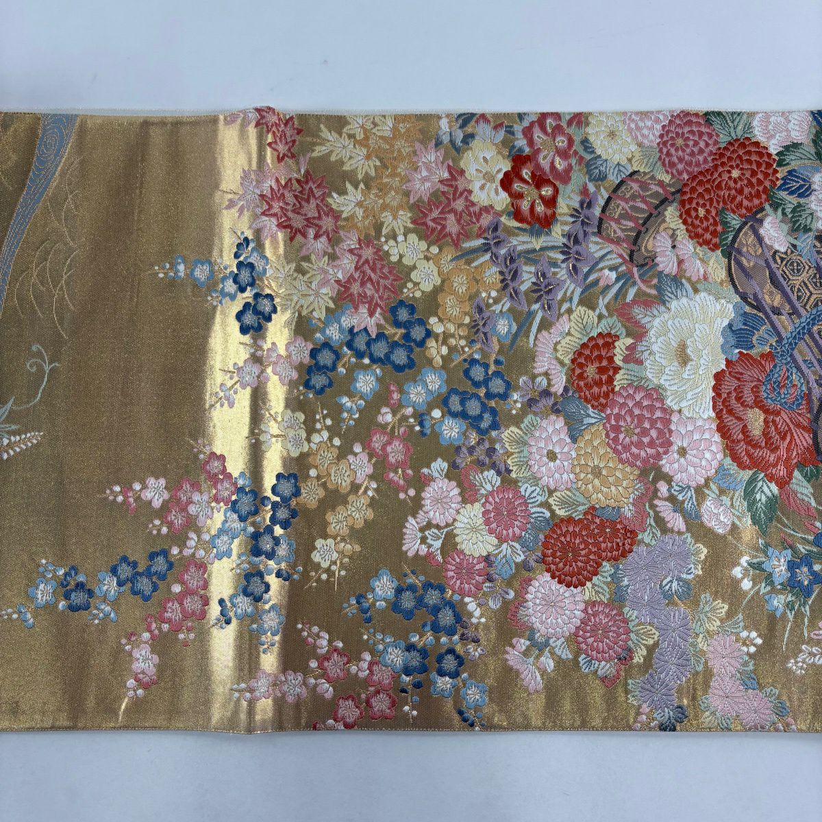 【美品】 袋帶 名品級 加賀之美 草花紋紋 鼓 金絲 金金箔 金色 六通 純蠶絲