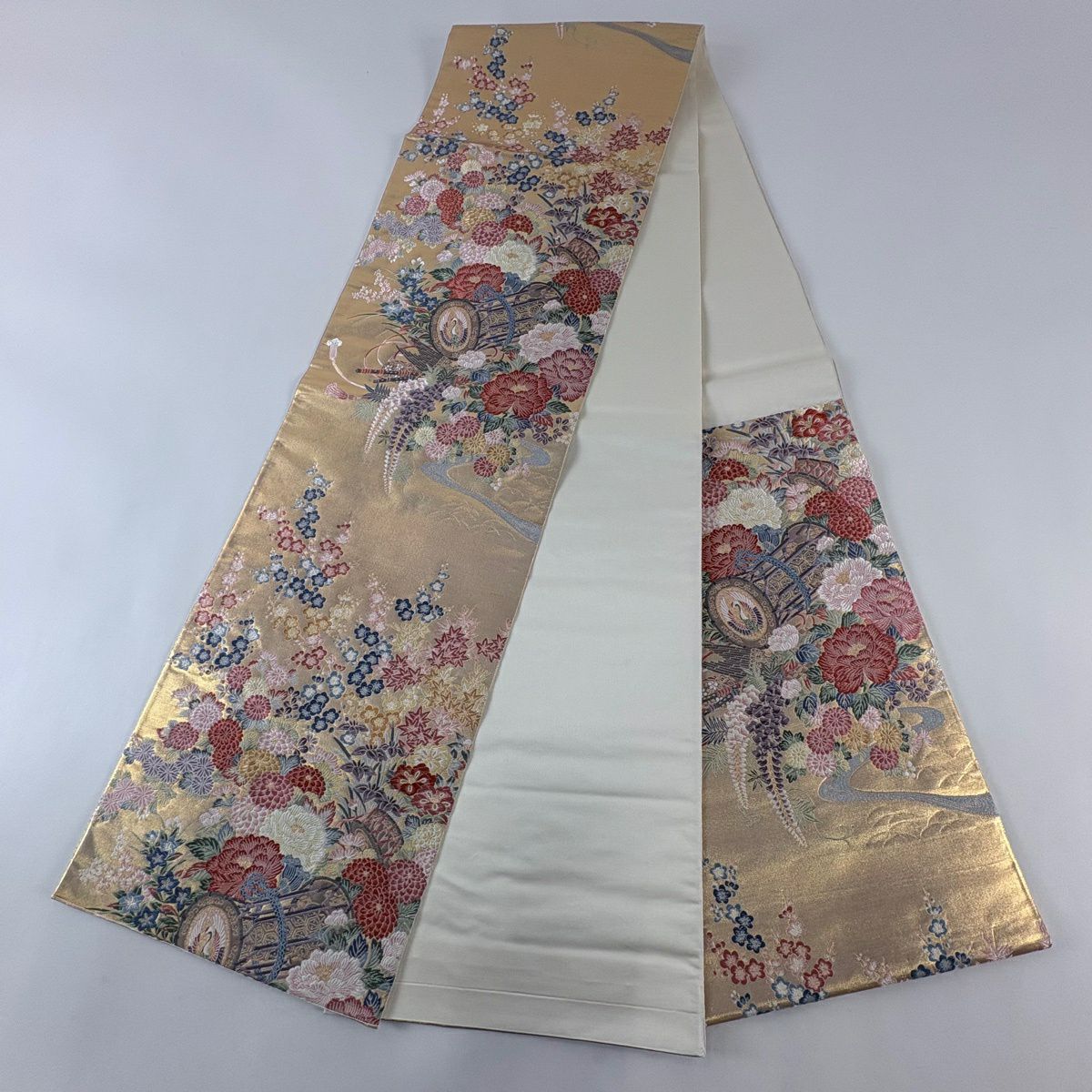 【美品】 袋帶 名品級 加賀之美 草花紋紋 鼓 金絲 金金箔 金色 六通 純蠶絲
