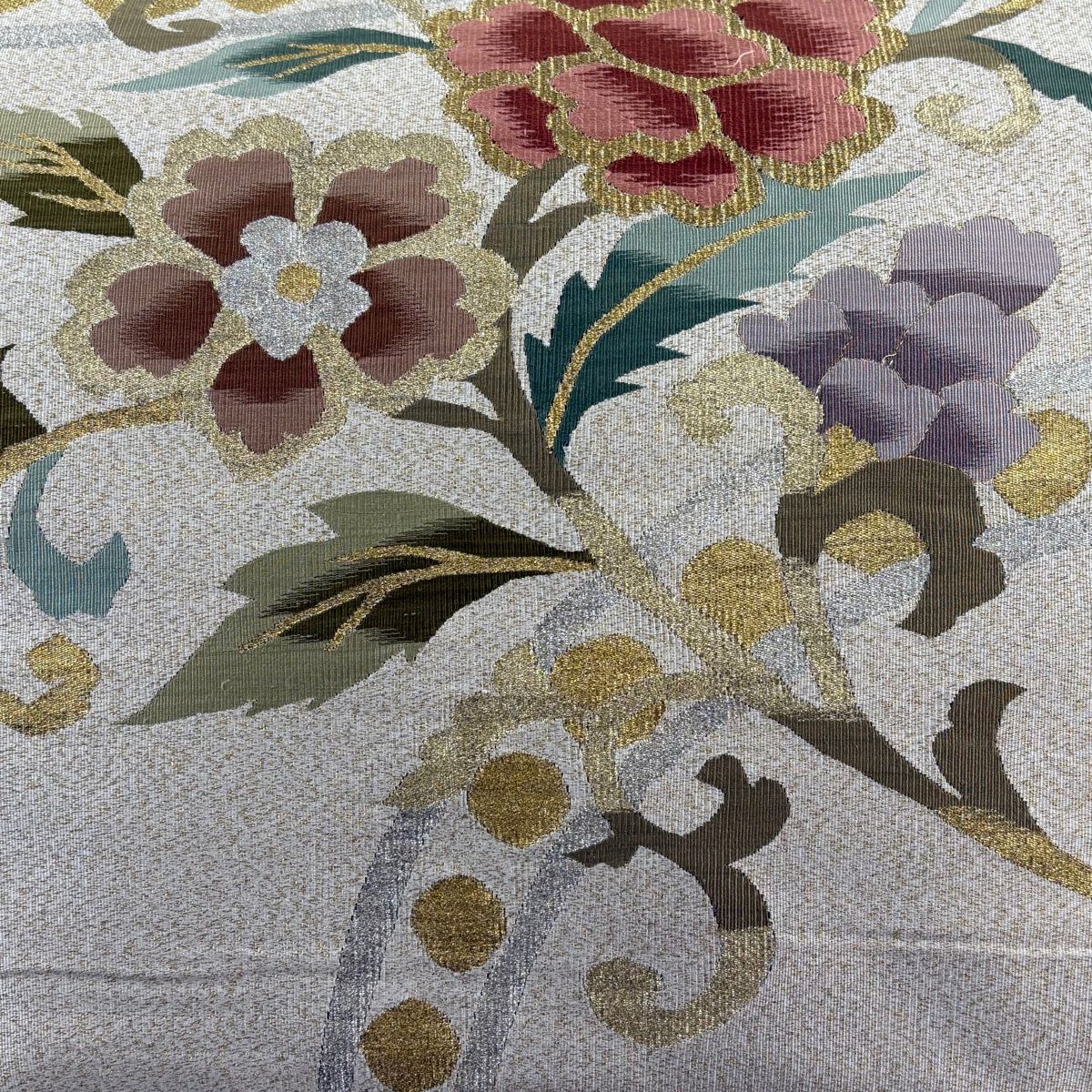 袋帶 名品級 關西仕立 花唐草紋 幾何學圖案 金銀彩 金金箔 米色 大鼓圖案 純蠶絲