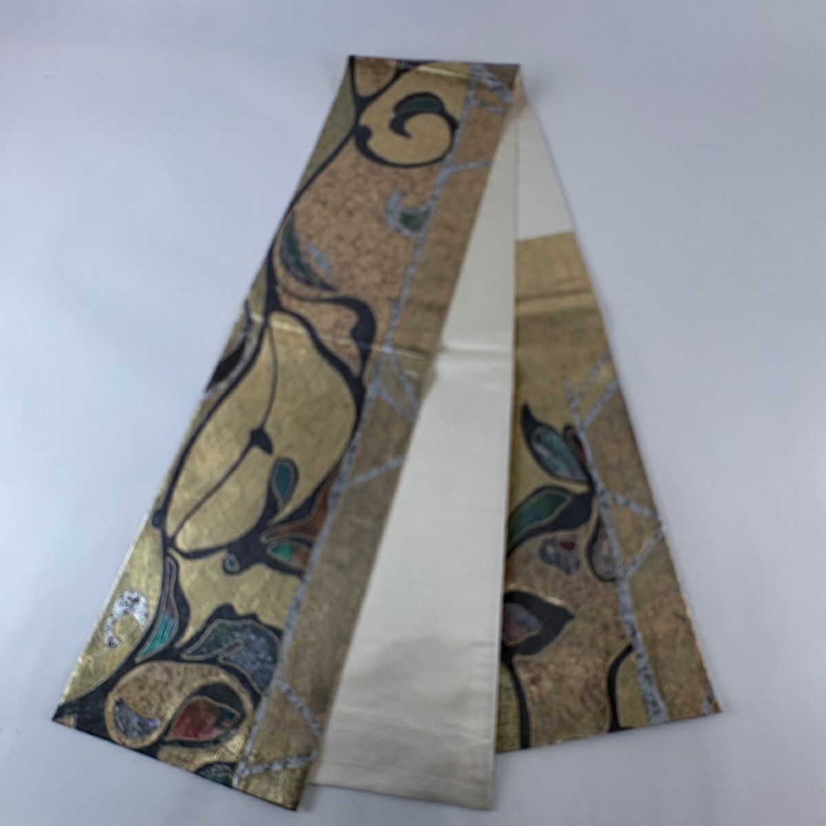 【美品】 袋帶 名品級 唐草紋 幾何圖案 螺鈿金金箔 金色 大鼓圖案 純蠶絲