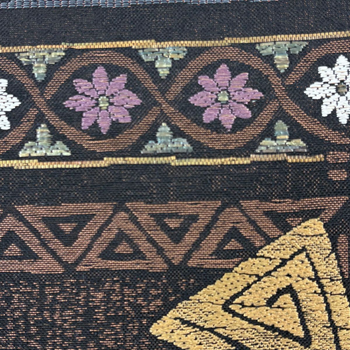 【美品】 袋帶 名品級 花 幾何圖案 墨色 六通 純蠶絲