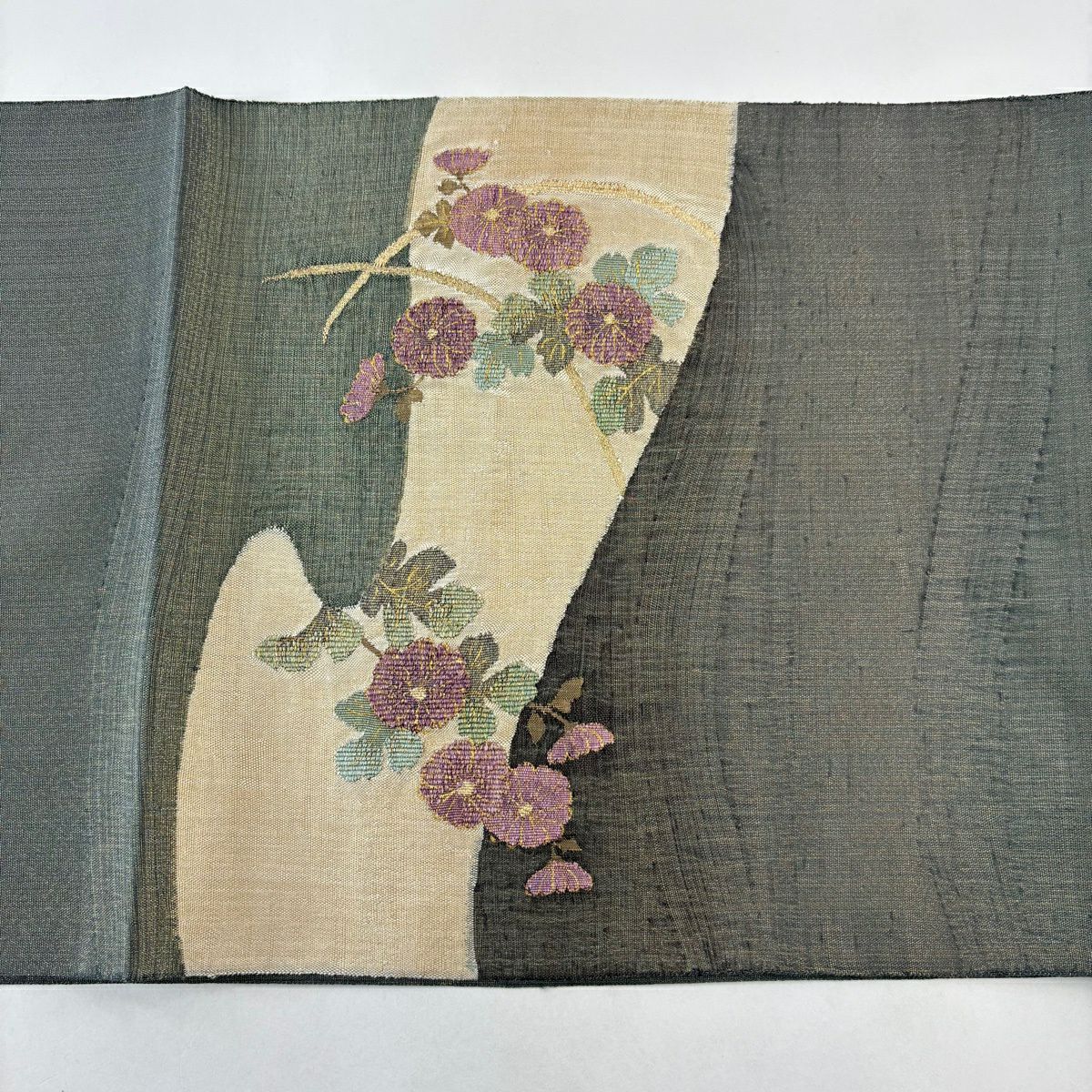 【美品】 袋帶 名品級 帝王紫 落款 菊花 流水 金金箔 深綠 お太鼓柄 純蠶絲