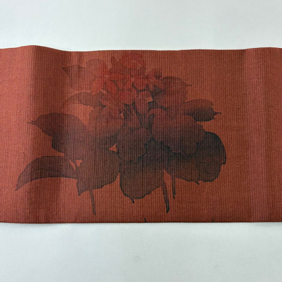 【美品】 名古屋帶 名品級 有落款 有證書 結城紬織織 草花紋紋 條紋 漸變 紅茶 純蠶絲