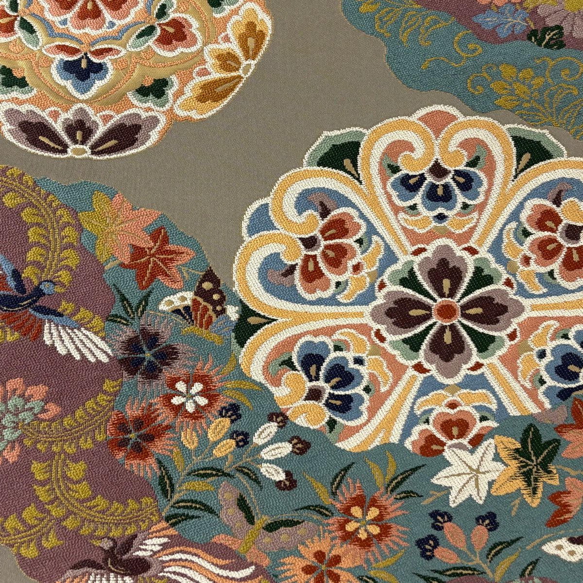 【美品】 袋帶 逸品級 白綾苑大庭 落款あり 關西仕立 華紋 花鳥 金金箔 灰紫 六通 純蠶絲