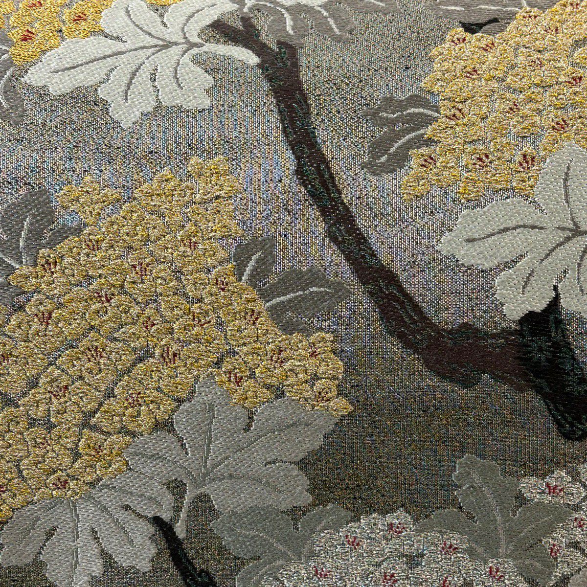 【美品】 袋帶 逸品級 誉田屋源兵衛 落款 鈴乃屋 草花紋 金銀彩 金金箔 銀 六通 純蠶絲