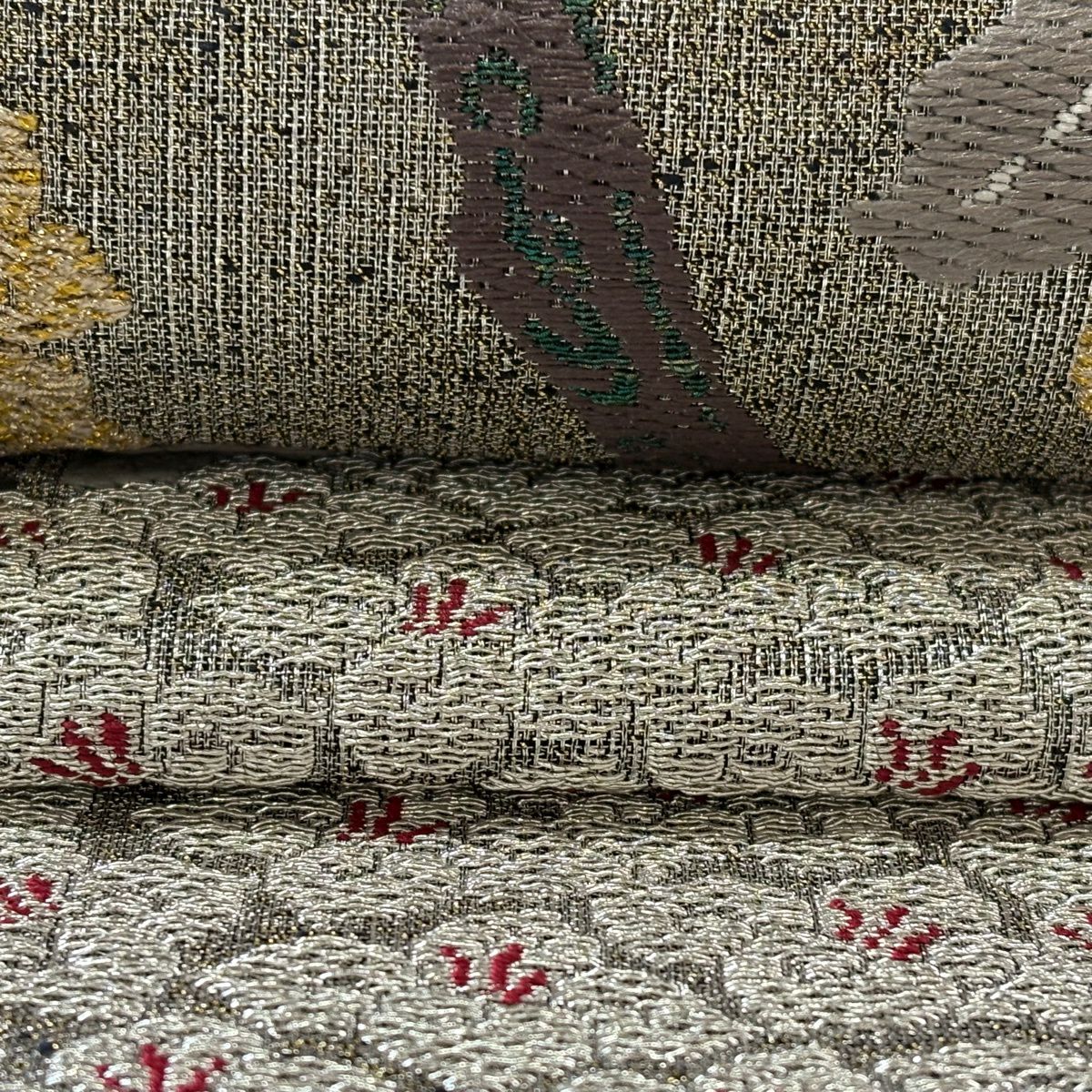 【美品】 袋帶 逸品級 誉田屋源兵衛 落款 鈴乃屋 草花紋 金銀彩 金金箔 銀 六通 純蠶絲